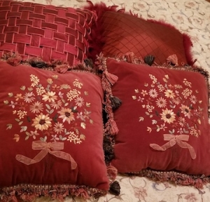 5-19 Sale, Red Pillows